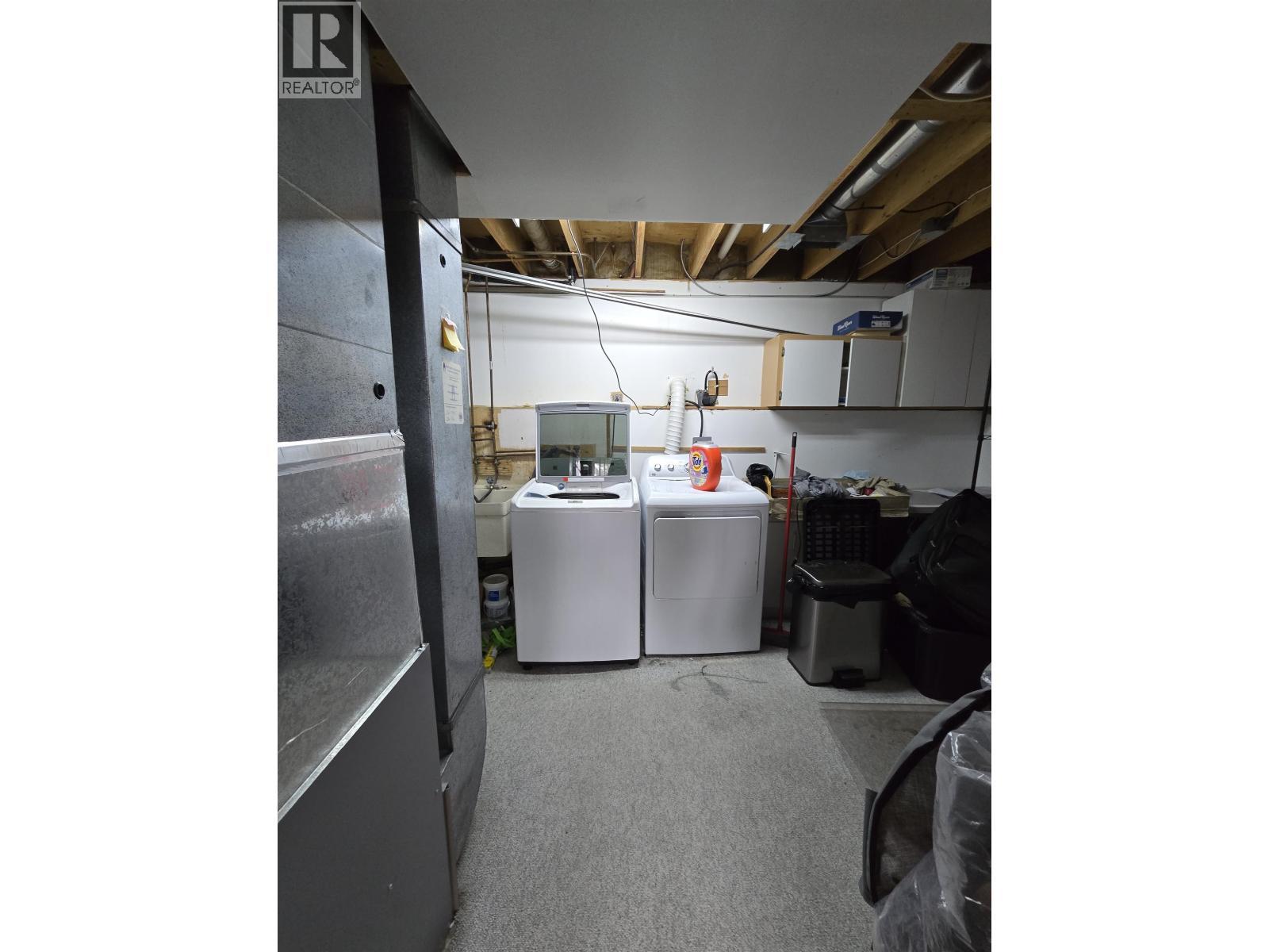 11 Baker Road, Mackenzie, BC - Indoor Photo Showing Laundry Room