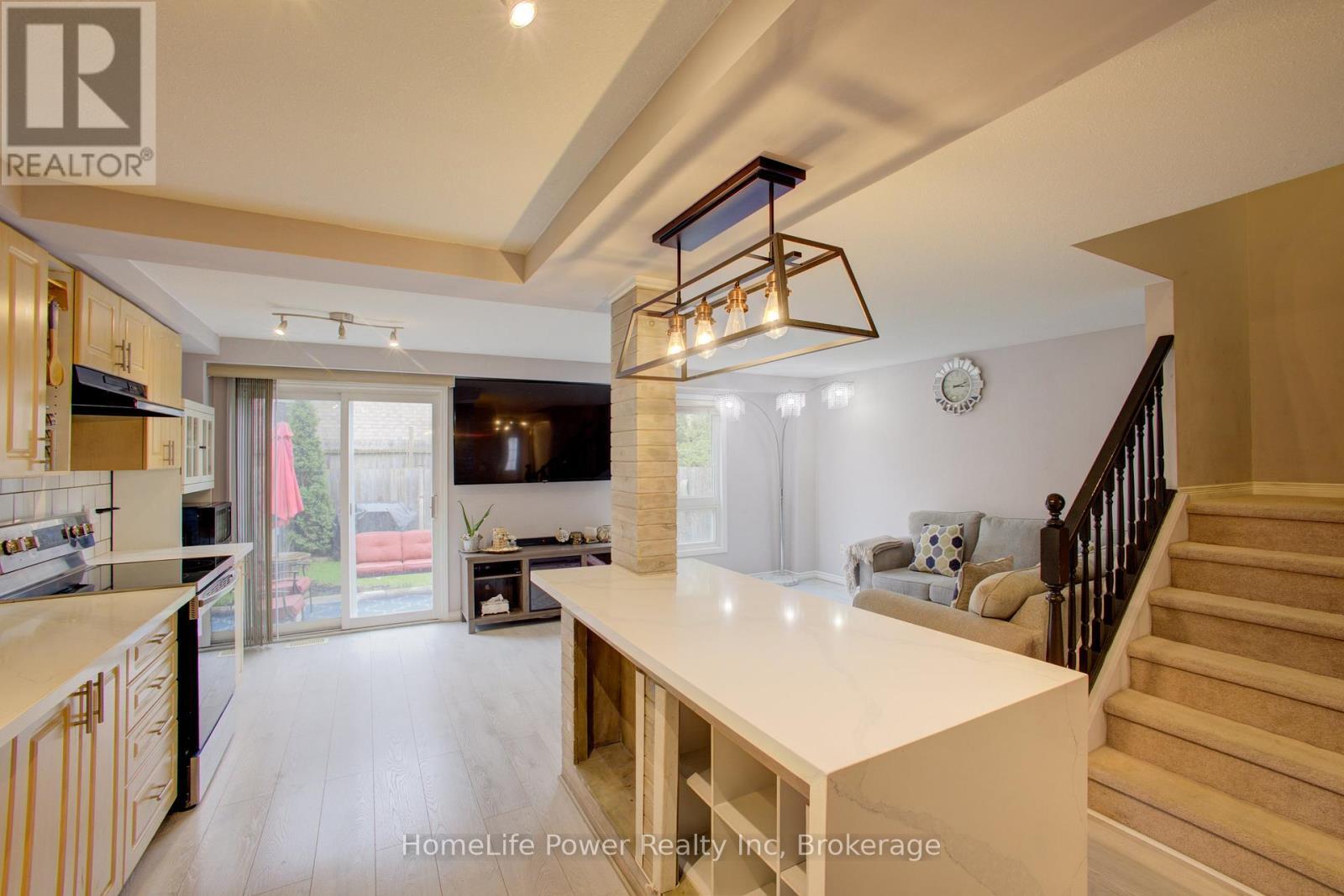 53 Prosperity Drive, Kitchener, ON - Indoor Photo Showing Kitchen