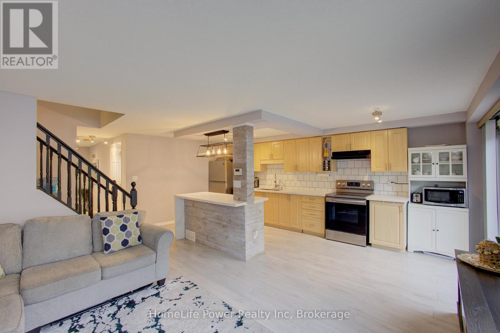 53 Prosperity Drive, Kitchener, ON - Indoor Photo Showing Other Room
