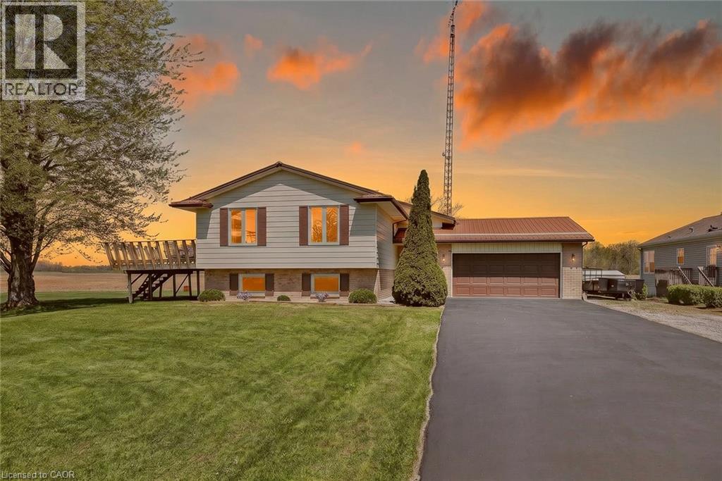 4617 Highway 3, Simcoe, ON - Outdoor With Deck Patio Veranda