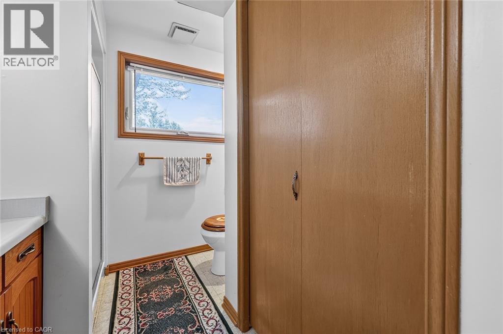 4617 Highway 3, Simcoe, ON - Indoor Photo Showing Bathroom