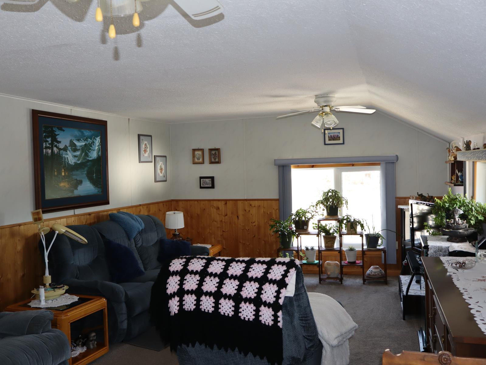 22 State Ave, Fort Assiniboine, AB