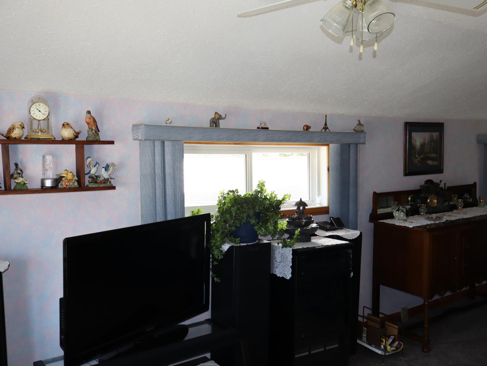 22 State Ave, Fort Assiniboine, AB