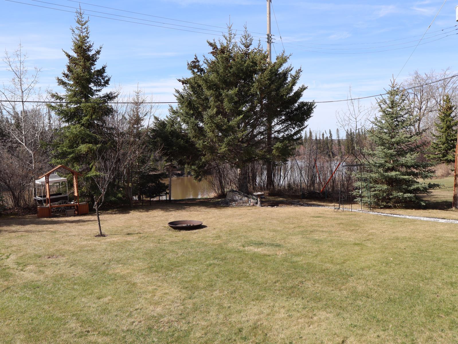 22 State Ave, Fort Assiniboine, AB