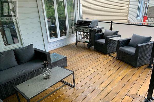 113 Fourth Avenue, Ottawa, ON - Outdoor With Deck Patio Veranda With Exterior