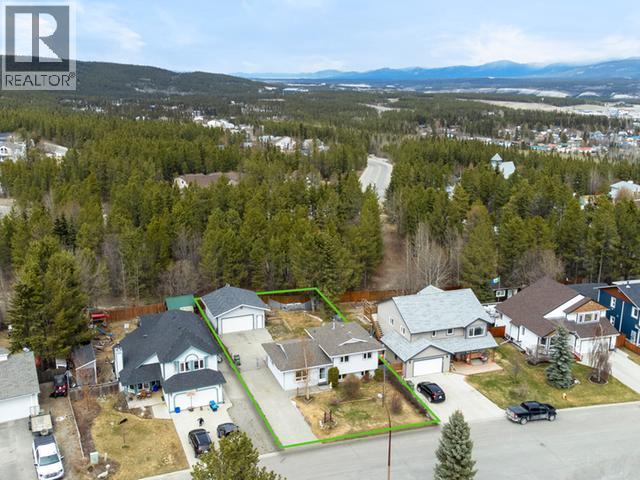 10 Williams Road, Whitehorse, YT - Outdoor With View