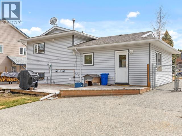 10 Williams Road, Whitehorse, YT - Outdoor With Exterior
