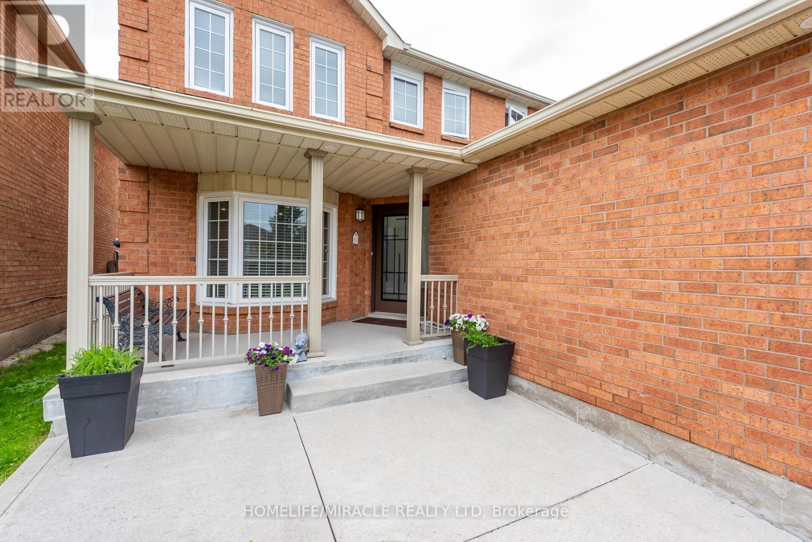 5457 Heritage Hills Boulevard, Mississauga, ON - Outdoor With Exterior