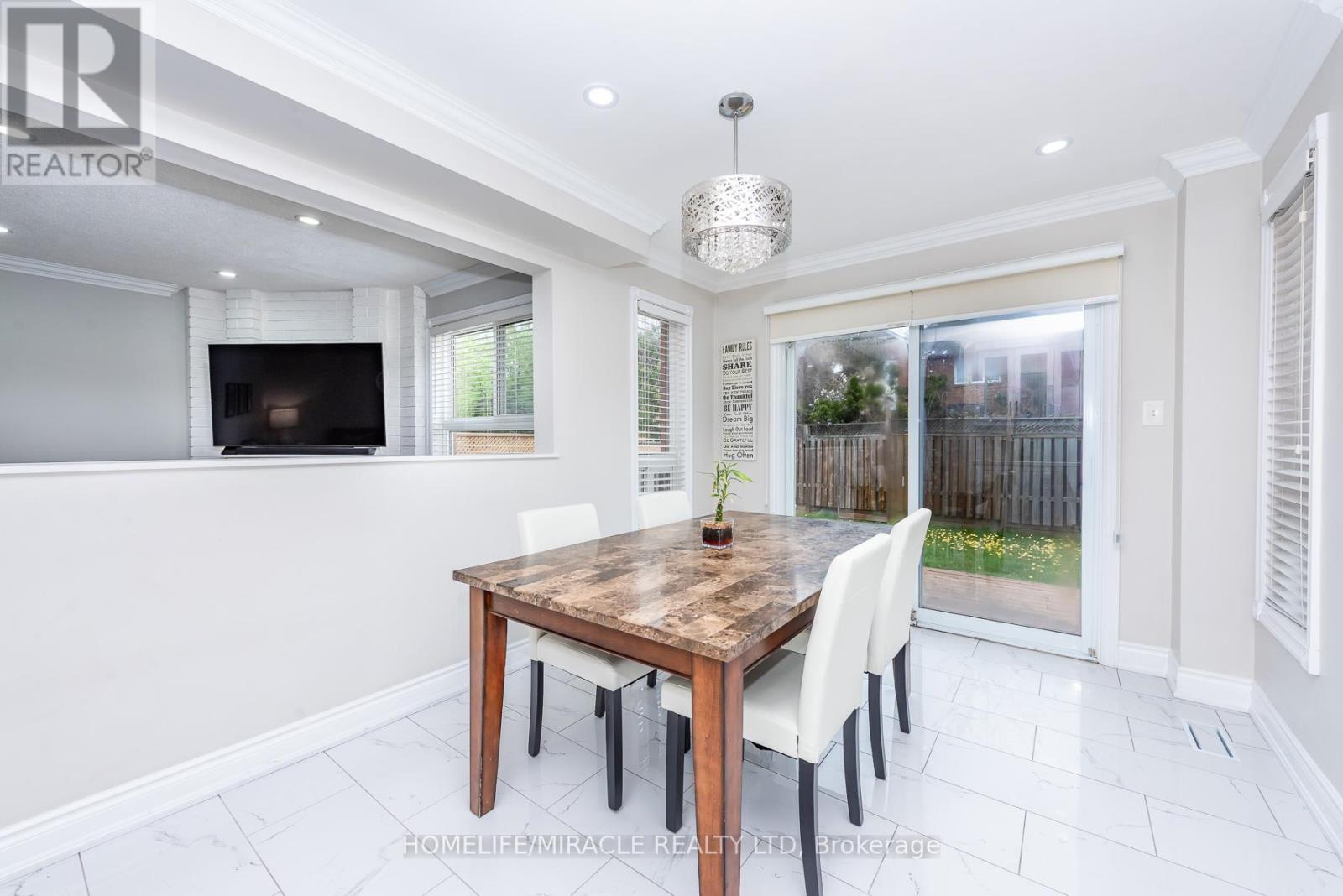 5457 Heritage Hills Boulevard, Mississauga, ON - Indoor