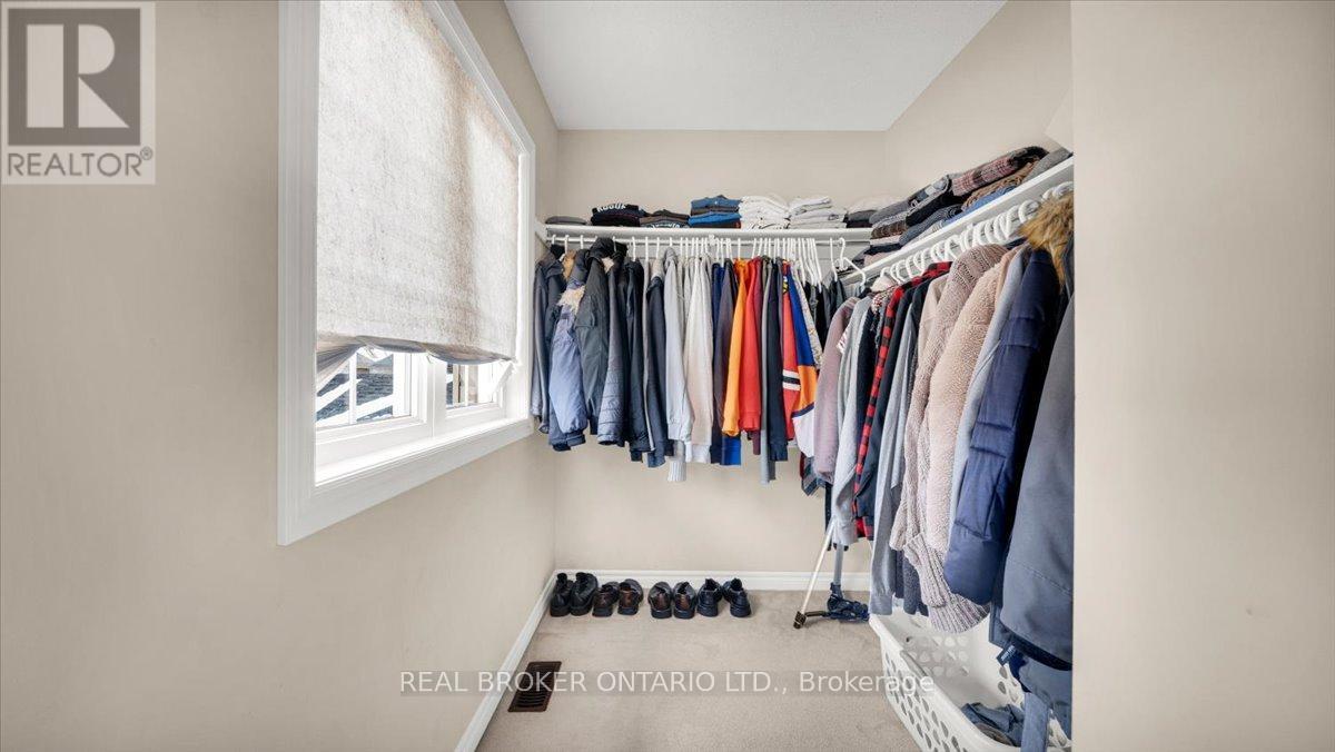 636 Serafini Crescent, Milton, ON