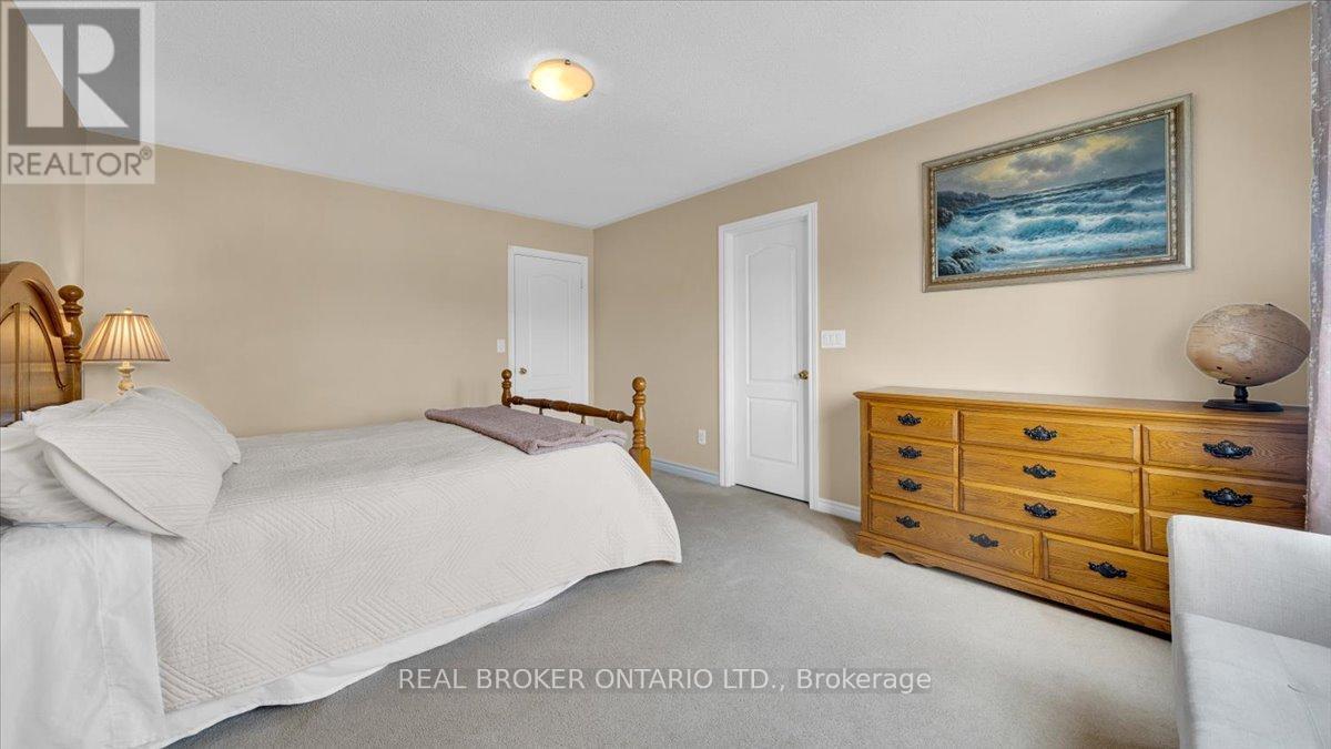 636 Serafini Crescent, Milton, ON