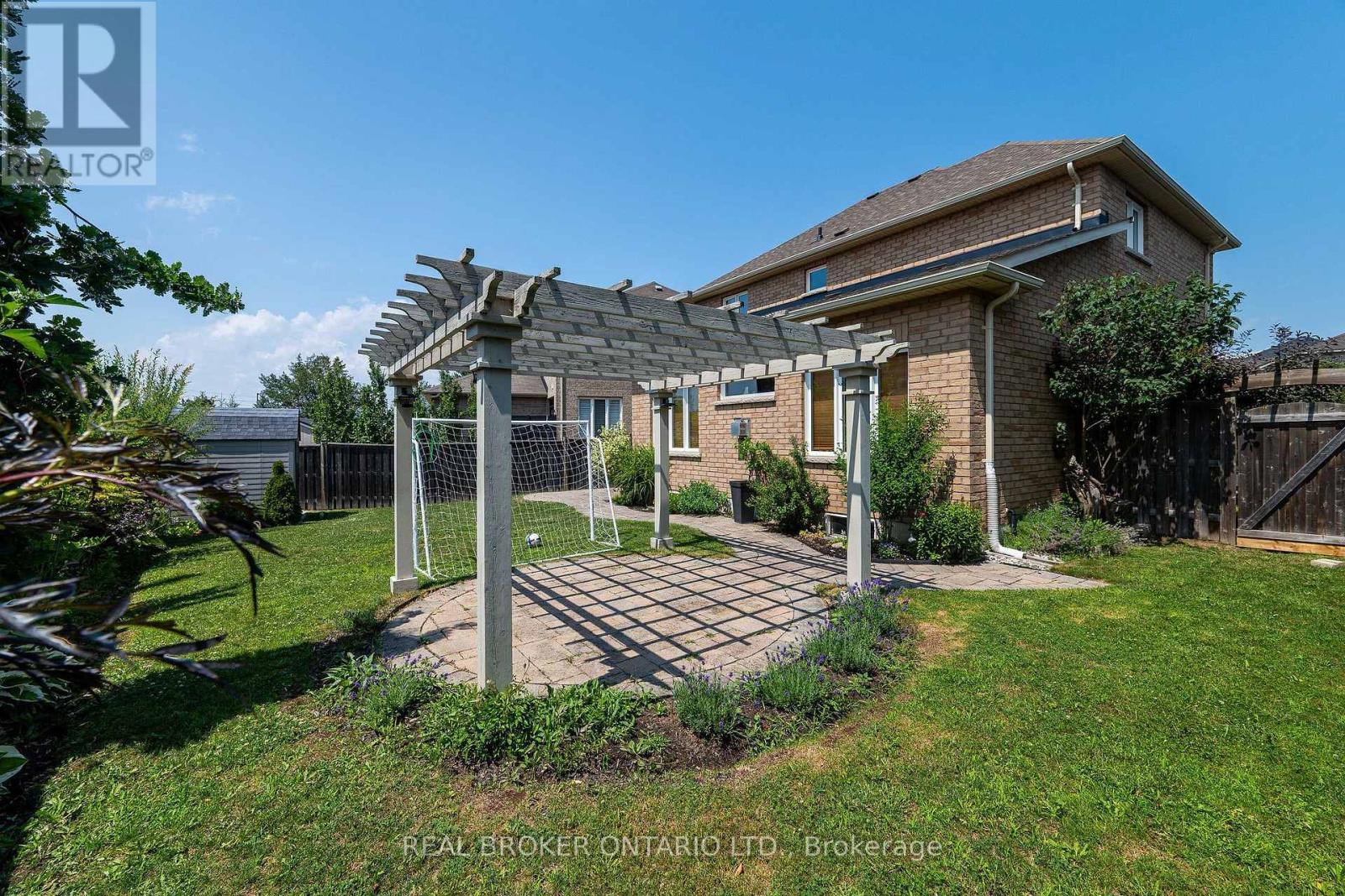 636 Serafini Crescent, Milton, ON