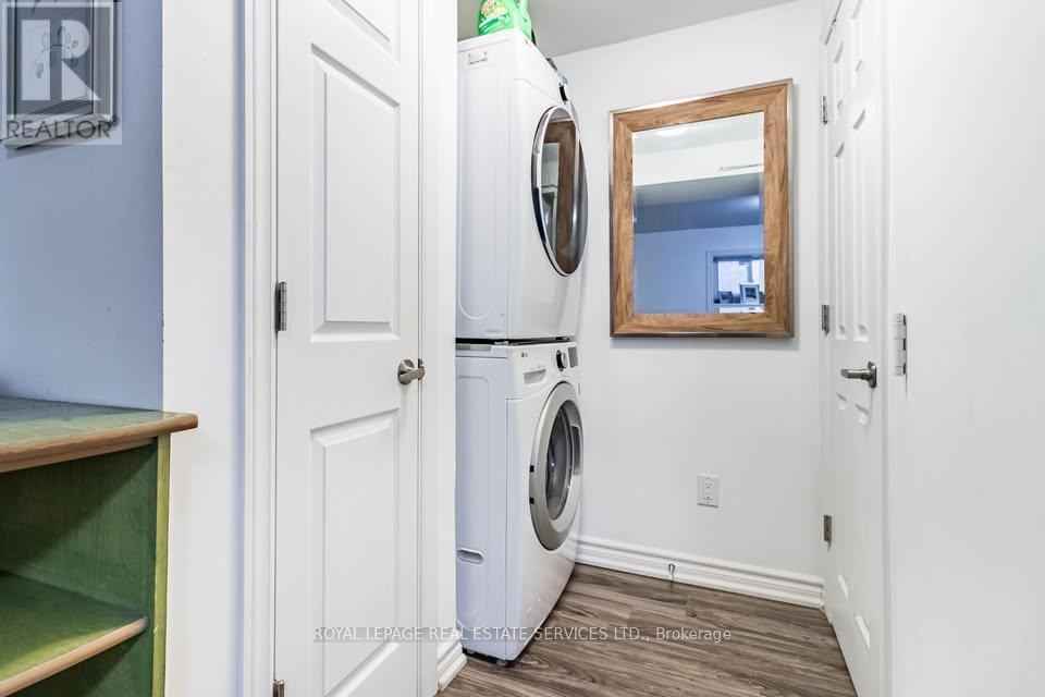 11 Dennis Avenue, Toronto, ON