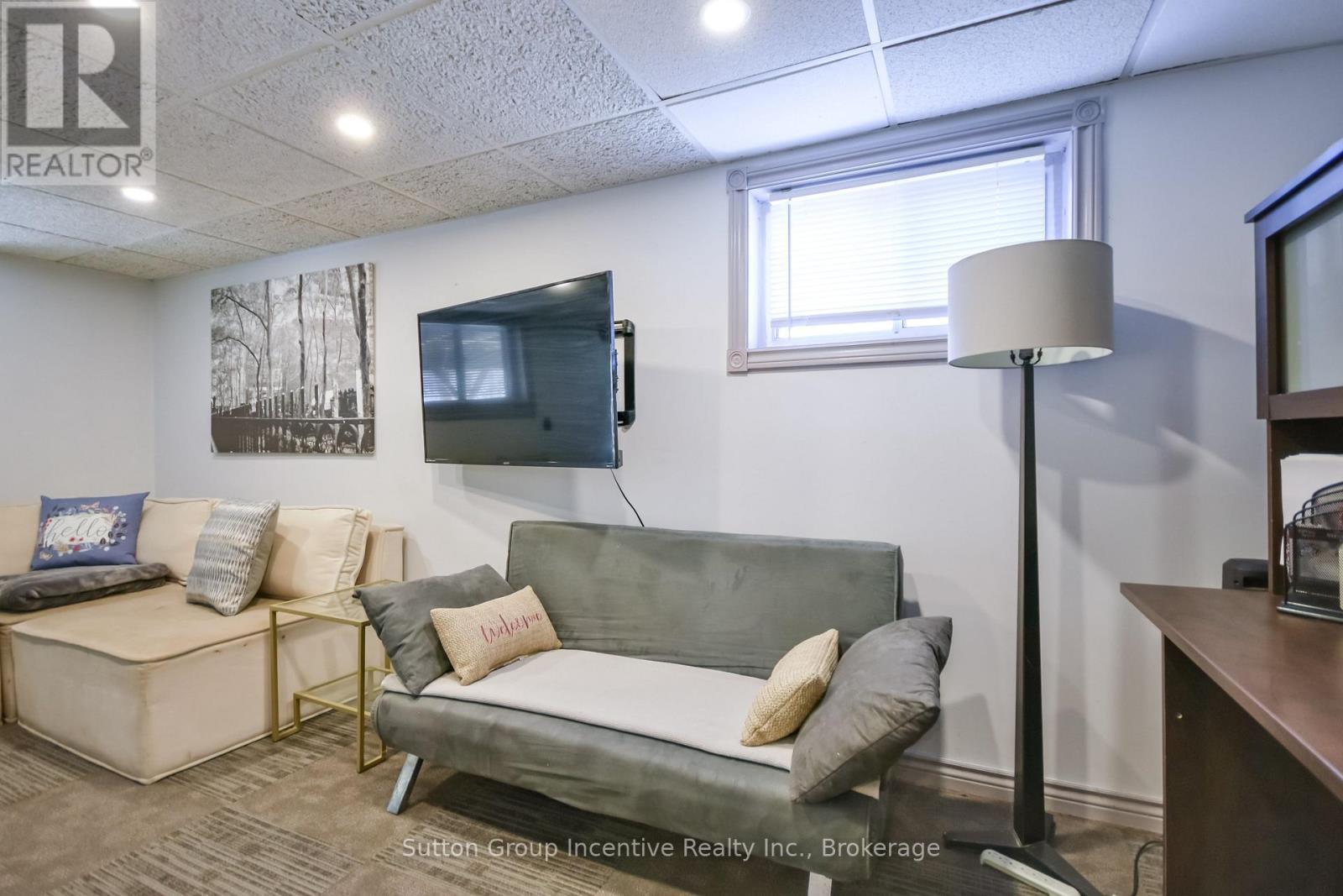 Beach House - Lower Level - Rec Room - 203 Park Road, Tiny, ON - Indoor
