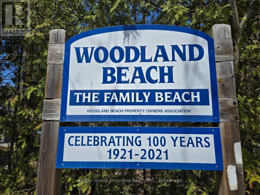 Woodland Beach - 203 Park Road, Tiny, ON - Outdoor