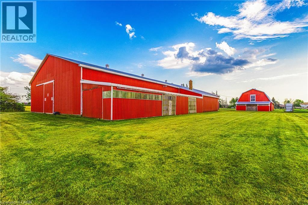 2276 Binbrook Road, Hamilton, ON - Outdoor