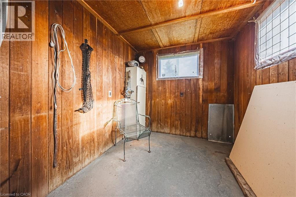 2276 Binbrook Road, Hamilton, ON - Indoor