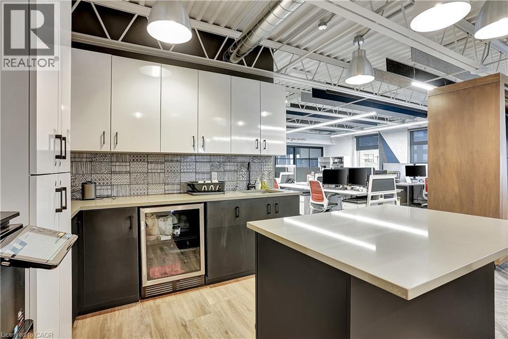 618 King Street W, Kitchener, ON
