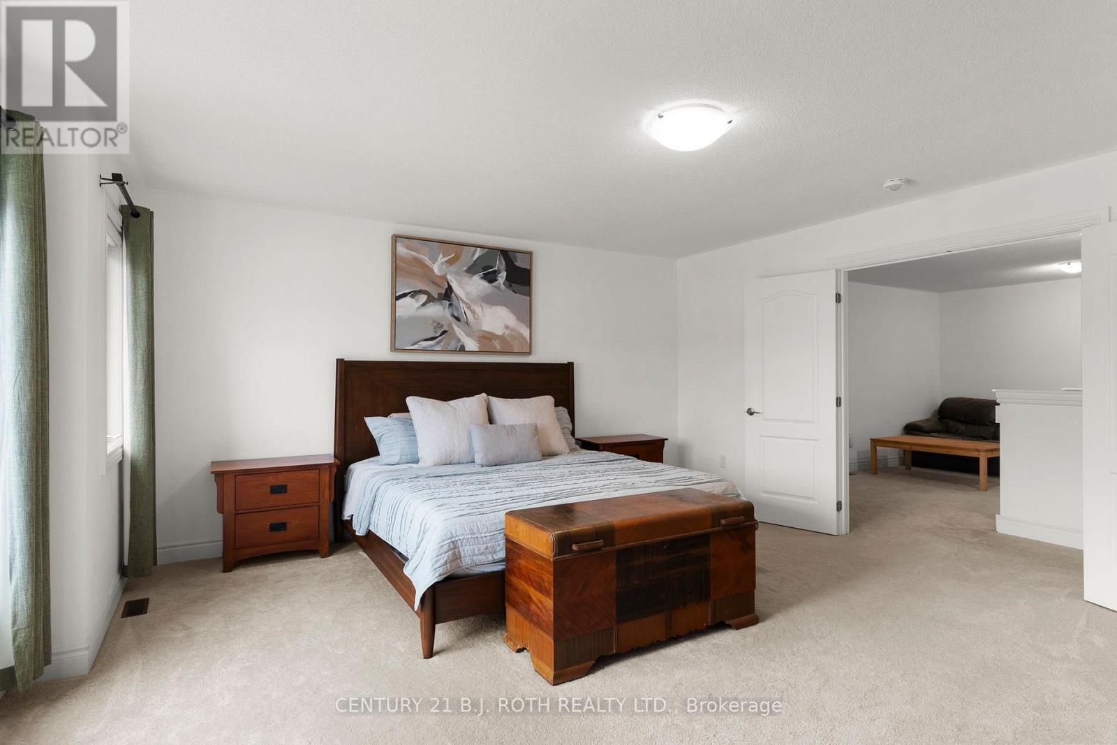 29 Alaskan Heights, Barrie, ON - Indoor Photo Showing Bedroom