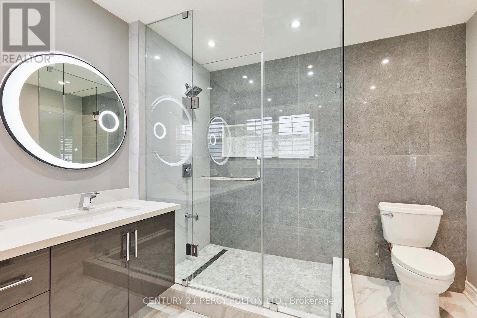 7 Schoolbridge Street, Ajax, ON - Indoor Photo Showing Bathroom