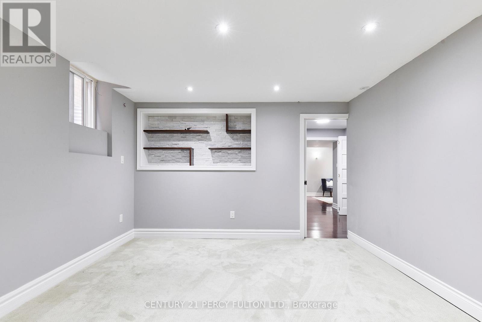 7 Schoolbridge Street, Ajax, ON - Indoor Photo Showing Other Room