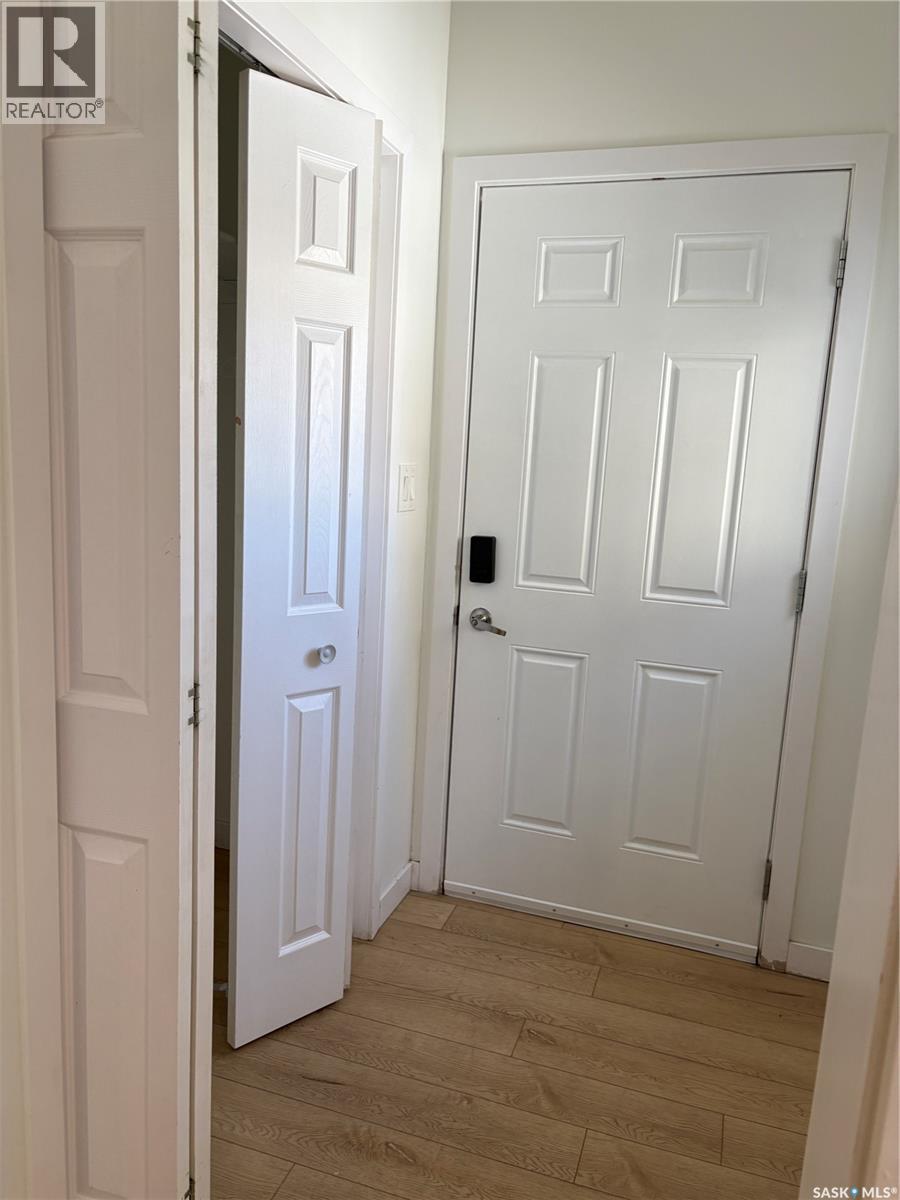 115-117 I Avenue S, Saskatoon, SK - Indoor Photo Showing Other Room