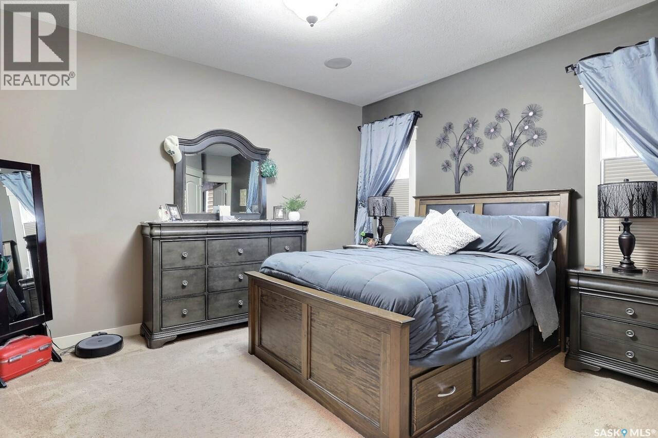 225 Willow Ridge Drive, Pilot Butte, SK - Indoor Photo Showing Bedroom