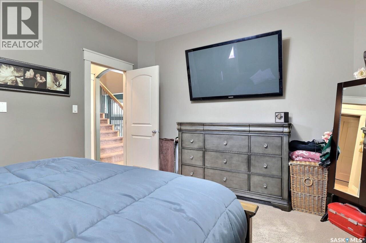 225 Willow Ridge Drive, Pilot Butte, SK - Indoor Photo Showing Bedroom