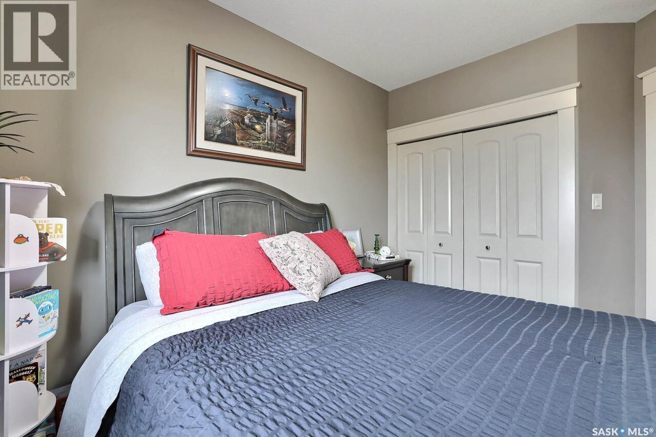 225 Willow Ridge Drive, Pilot Butte, SK - Indoor Photo Showing Bedroom