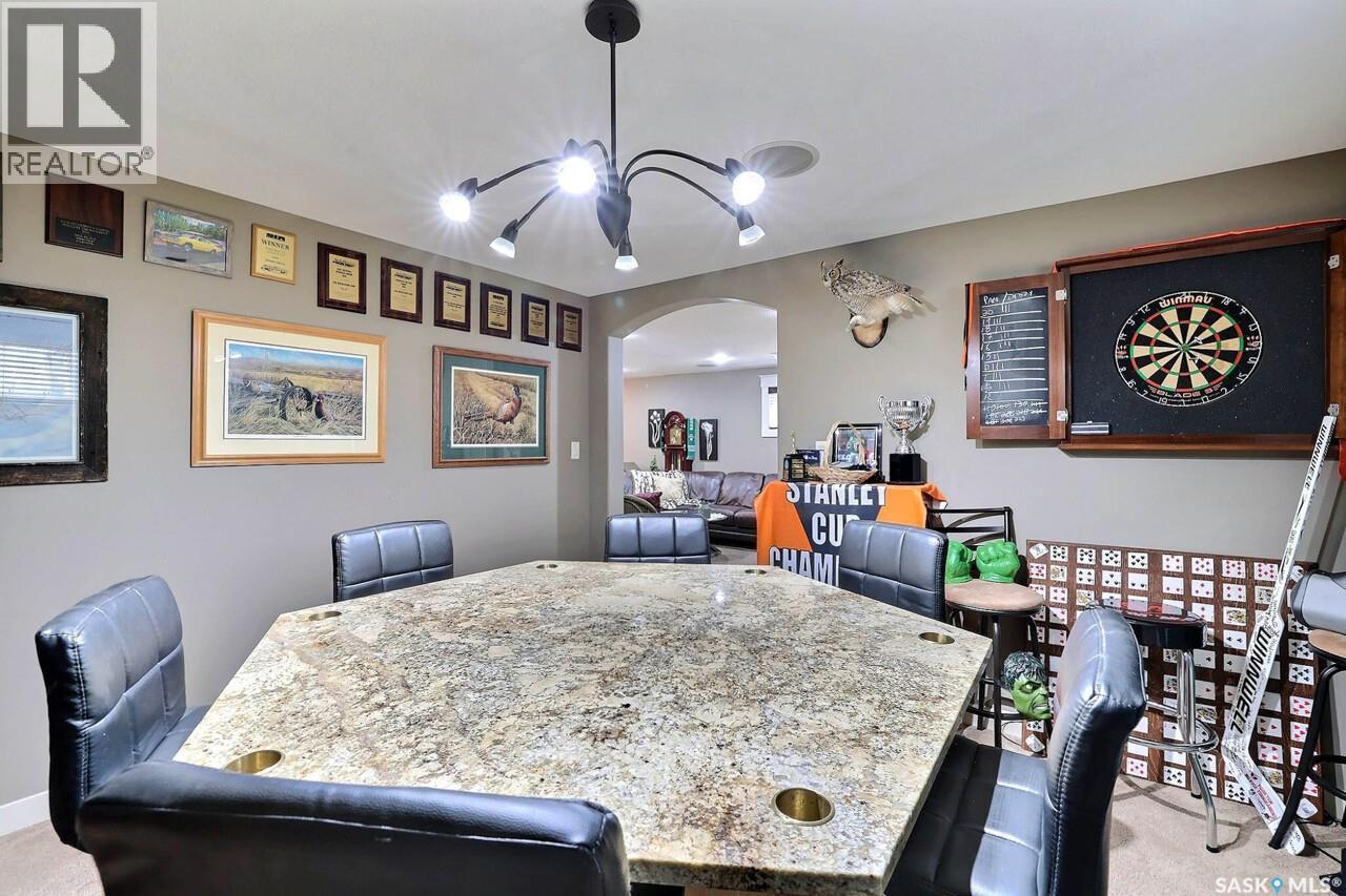 225 Willow Ridge Drive, Pilot Butte, SK - Indoor Photo Showing Dining Room