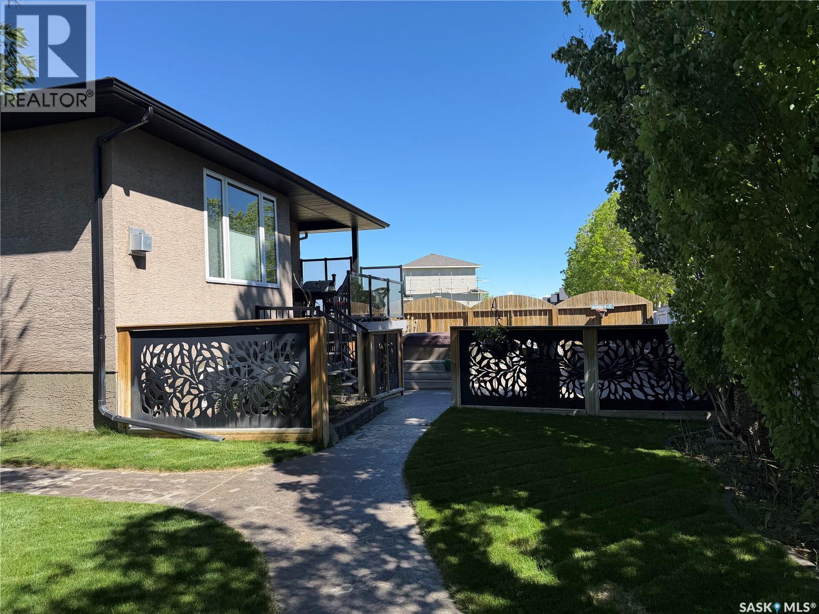 225 Willow Ridge Drive, Pilot Butte, SK