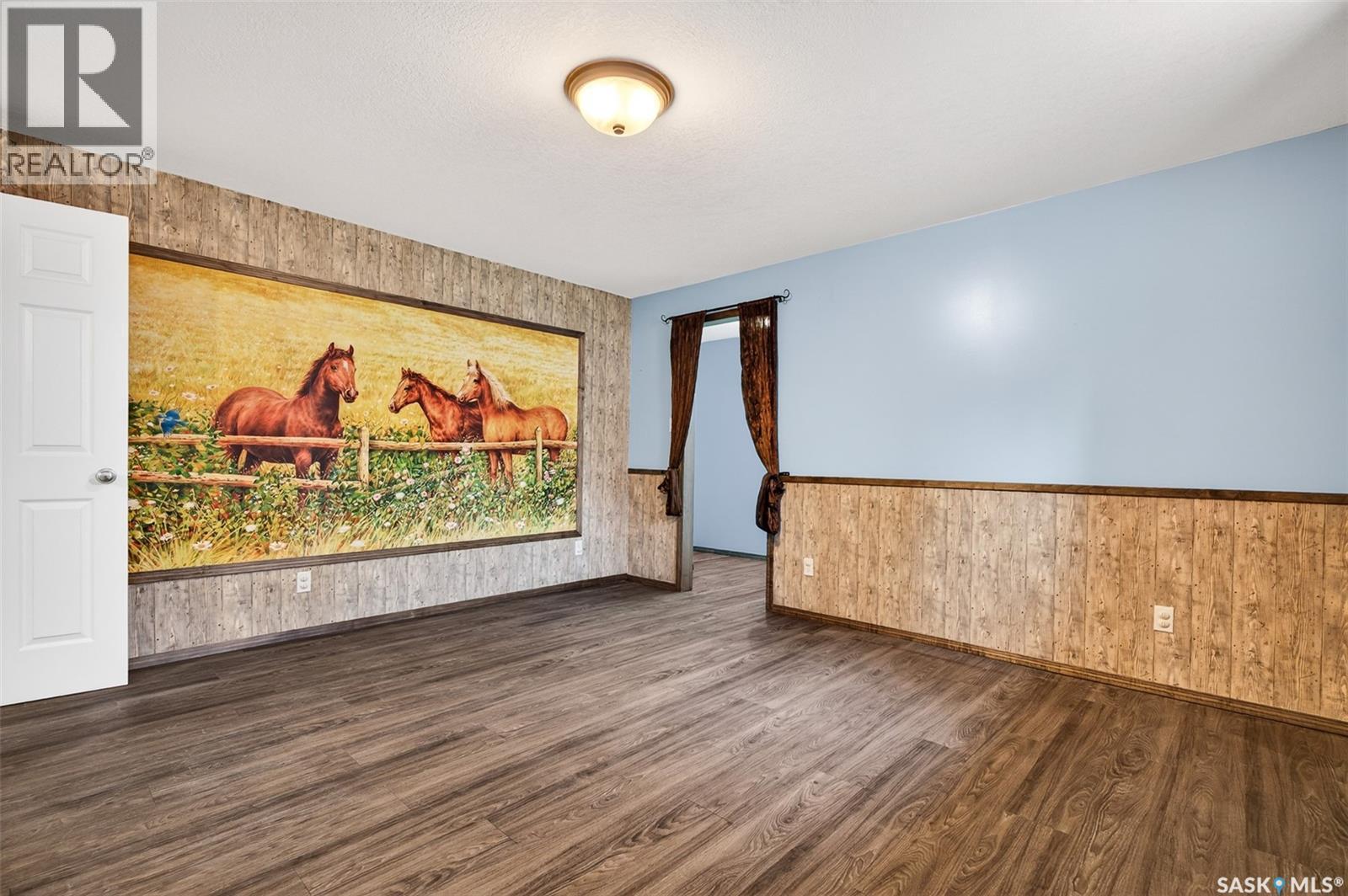 16 Flax Road, Moose Jaw, SK - Indoor Photo Showing Other Room