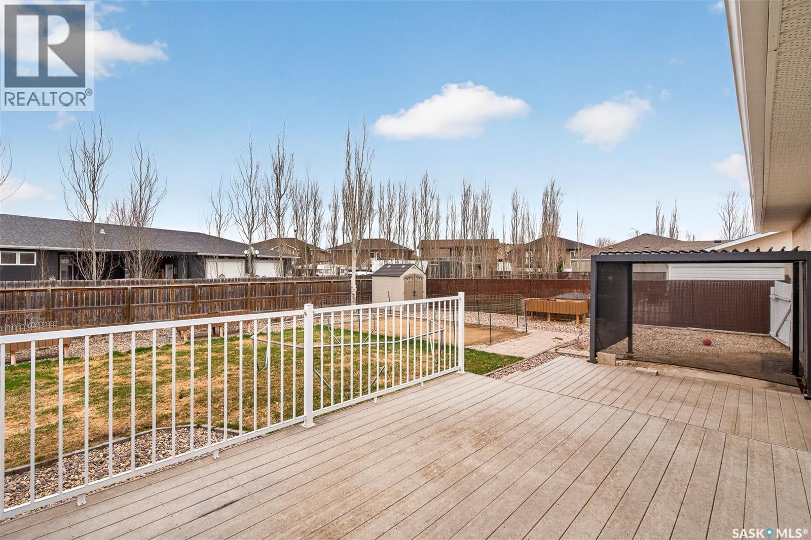 16 Flax Road, Moose Jaw, SK - Outdoor With Deck Patio Veranda With Exterior