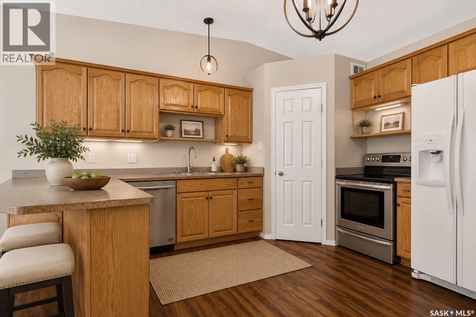 16 Flax Road, Moose Jaw, SK