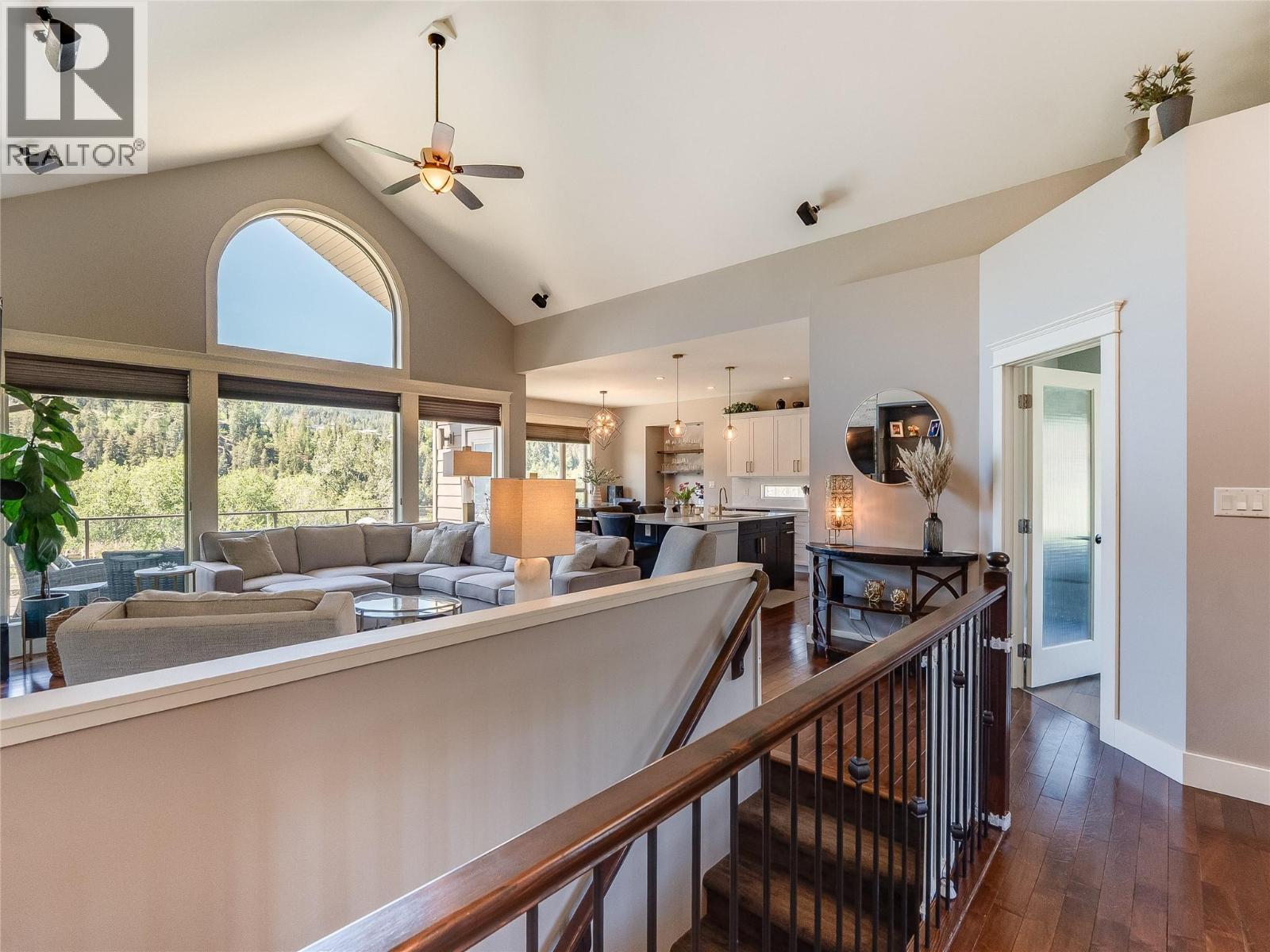 943 Riverview Place, Castlegar, BC - Indoor Photo Showing Other Room