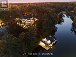 1060 S SUNSET BAY RD Gravenhurst (Muskoka (S)), ON P1P 1R2