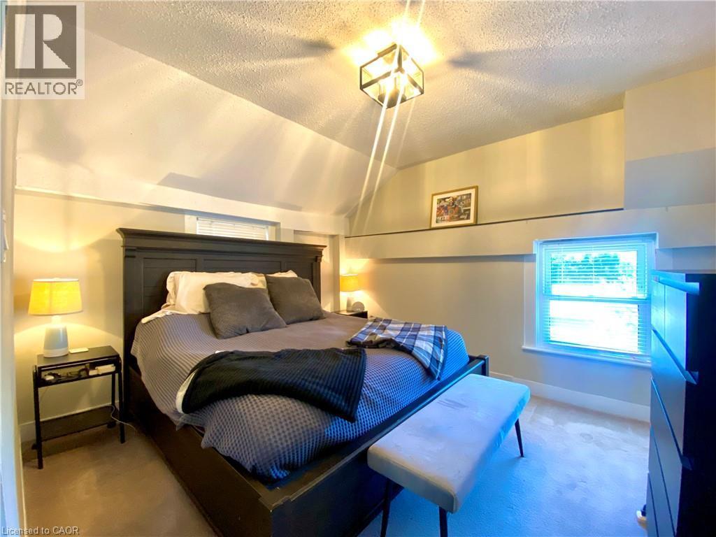 358 Dundas Street E, Hamilton, ON