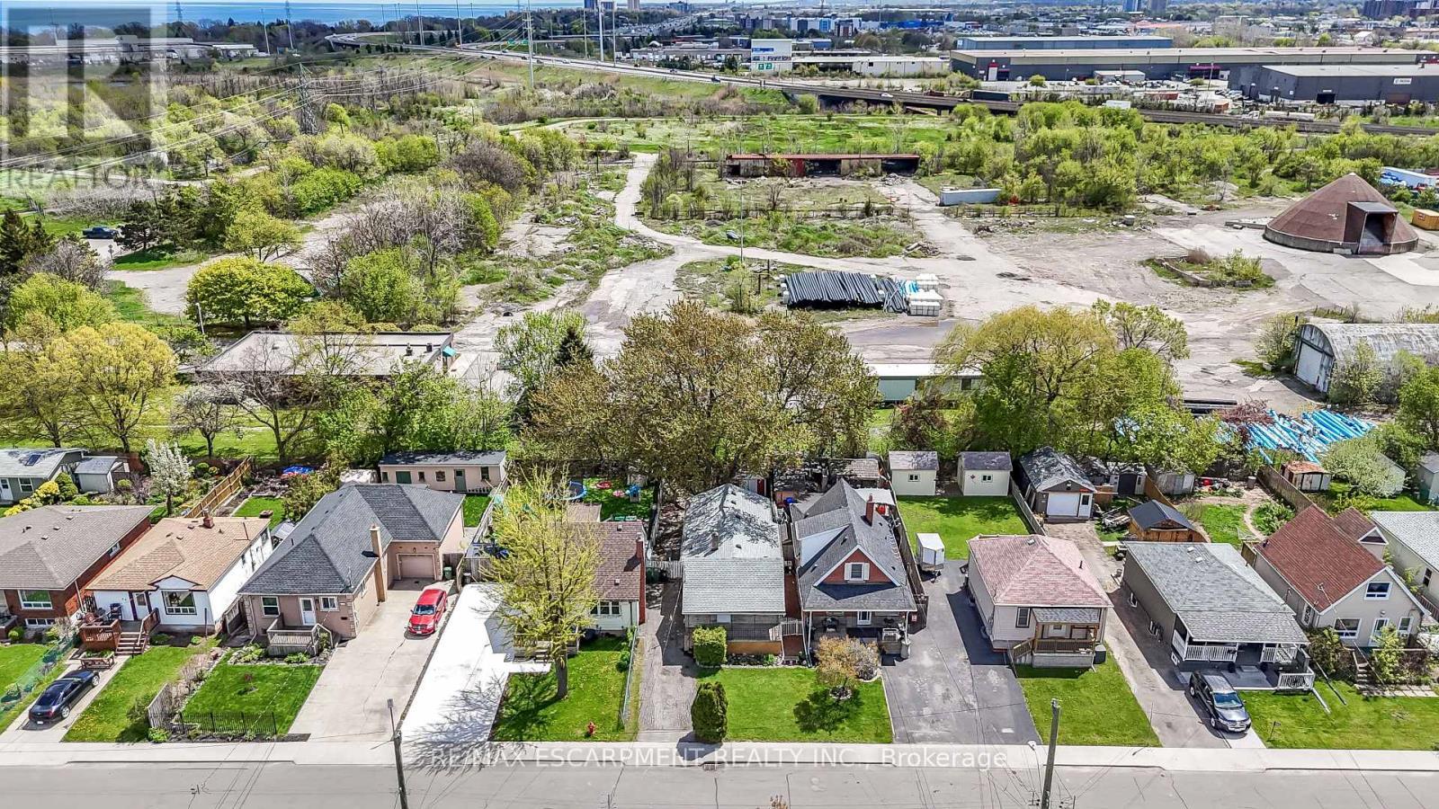 584 Waterloo Street, Hamilton, ON - Outdoor With View