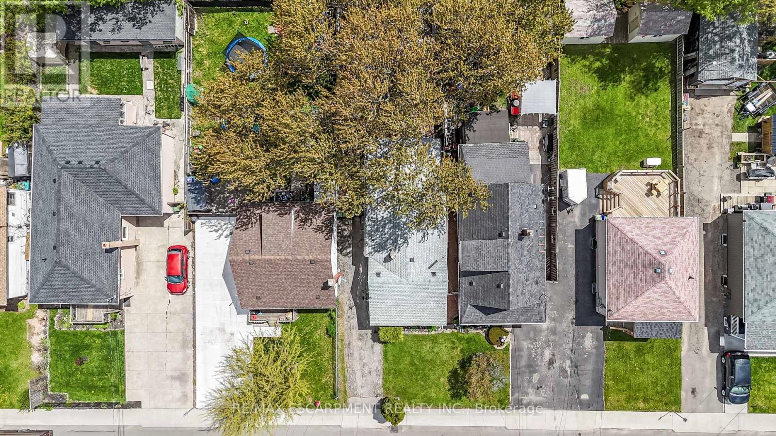 584 Waterloo Street, Hamilton, ON - Outdoor