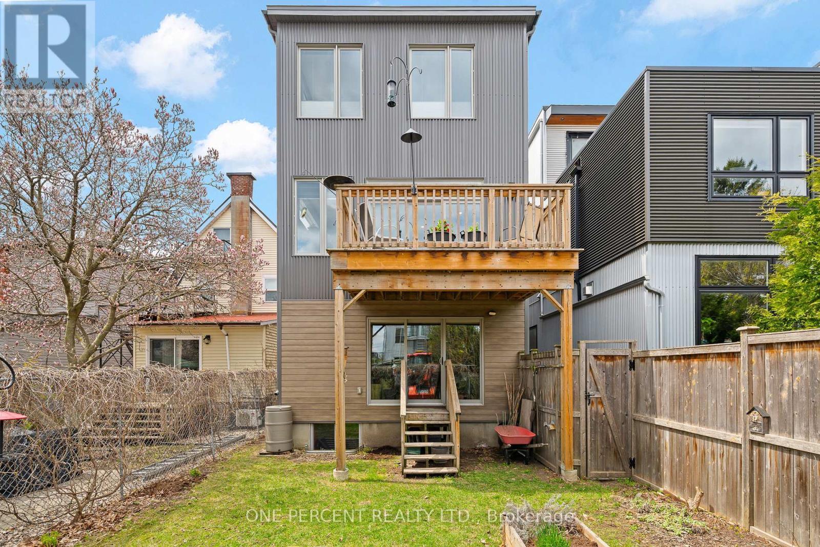 91 Hamilton Avenue N, Ottawa, ON - Outdoor