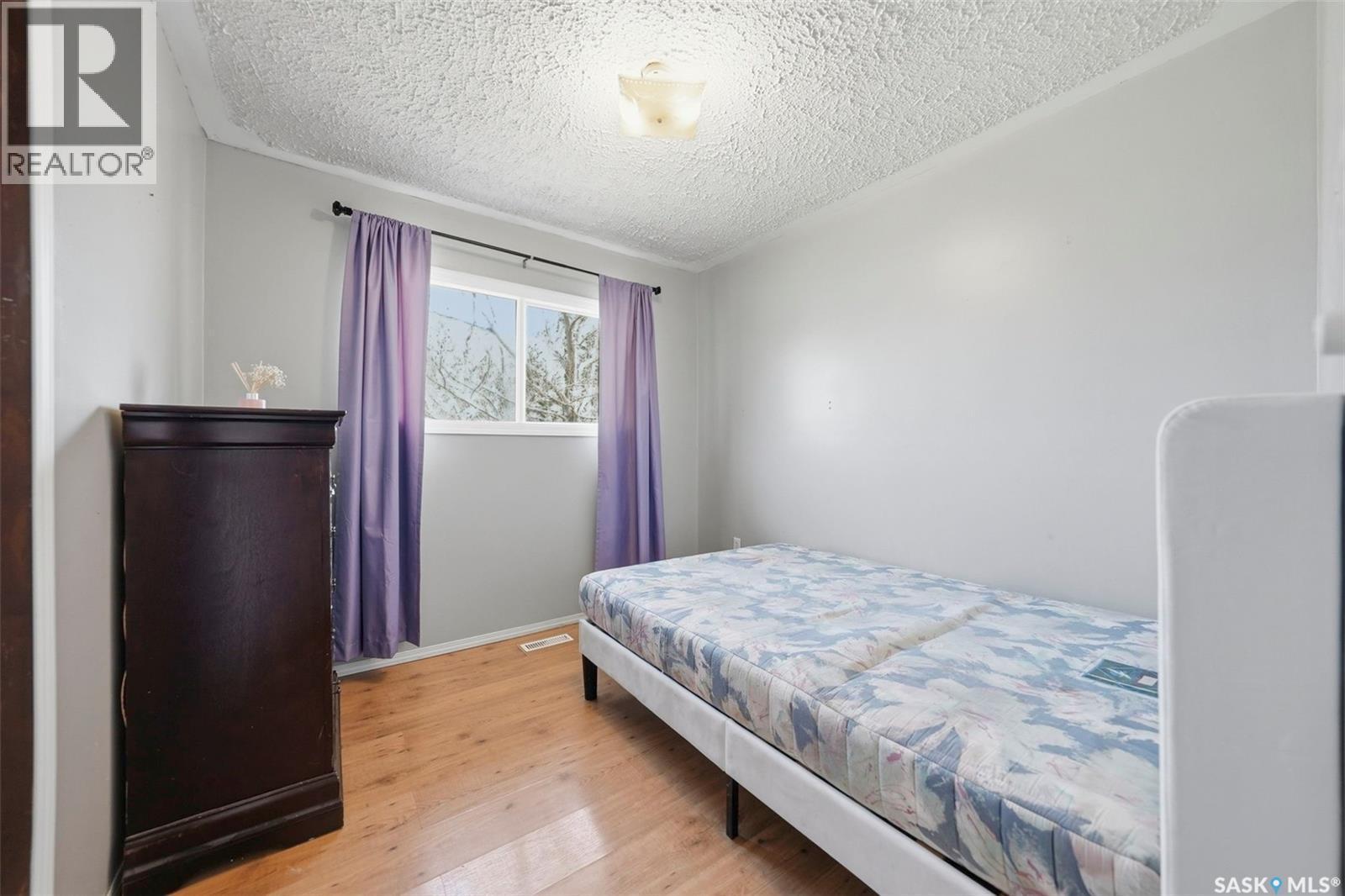 324 Norreys Street, Drake, SK - Indoor Photo Showing Bedroom