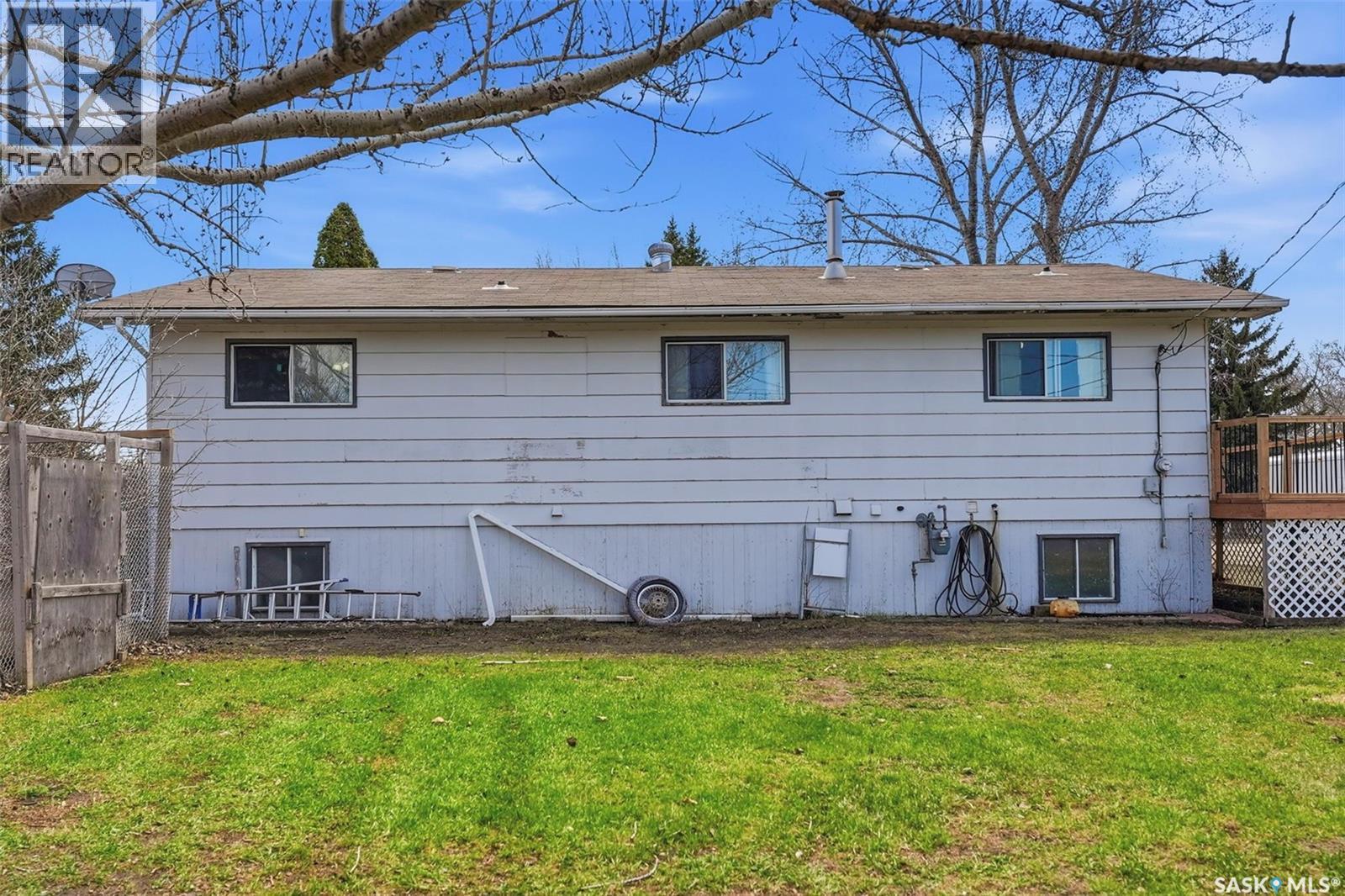 324 Norreys Street, Drake, SK - Outdoor