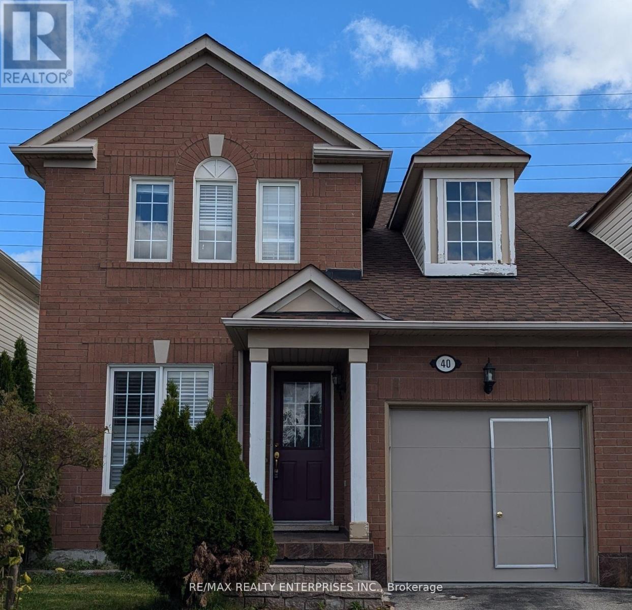 40 Sweetwood Circle, Brampton, ON - Outdoor