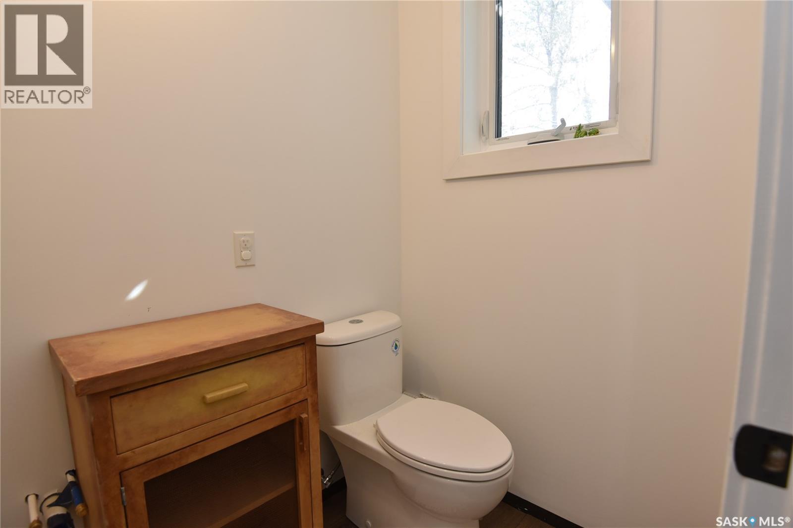213 Birch Avenue, Tobin Lake, SK - Indoor Photo Showing Bathroom