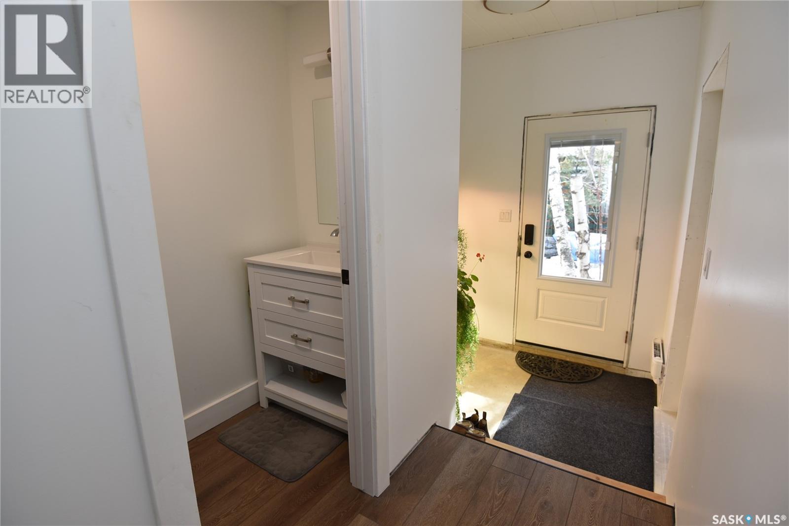 213 Birch Avenue, Tobin Lake, SK - Indoor Photo Showing Other Room