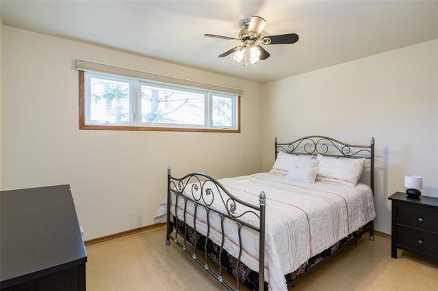 156 Ridley Pl, Winnipeg, MB