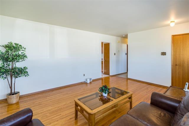156 Ridley Pl, Winnipeg, MB