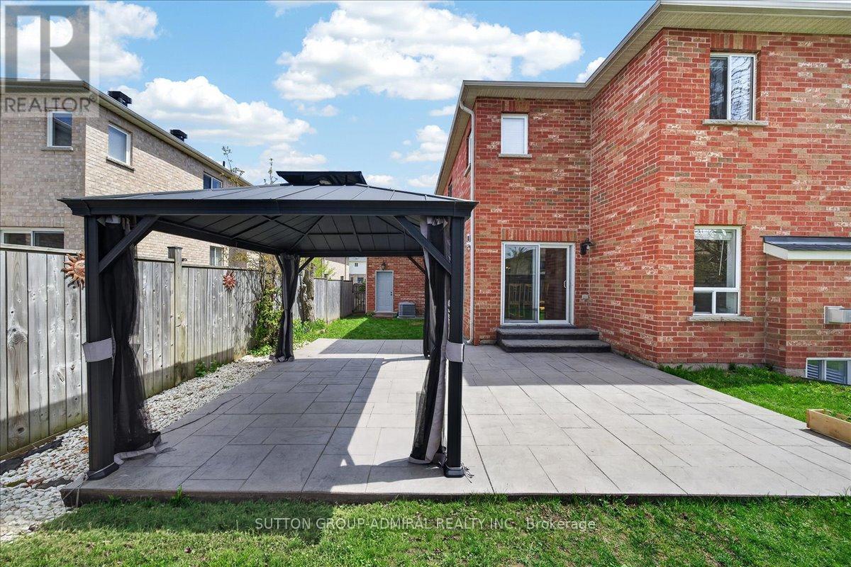 6 White Crescent, Barrie, ON - Outdoor With Exterior