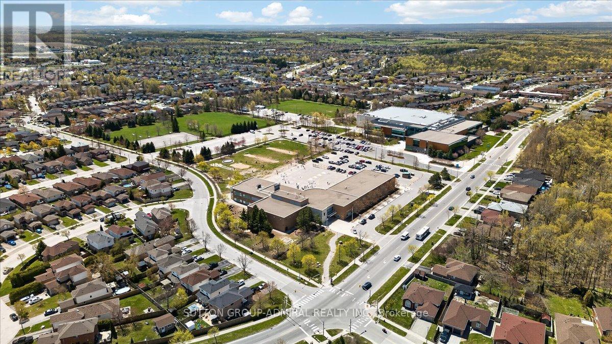 6 White Crescent, Barrie, ON - Outdoor With View