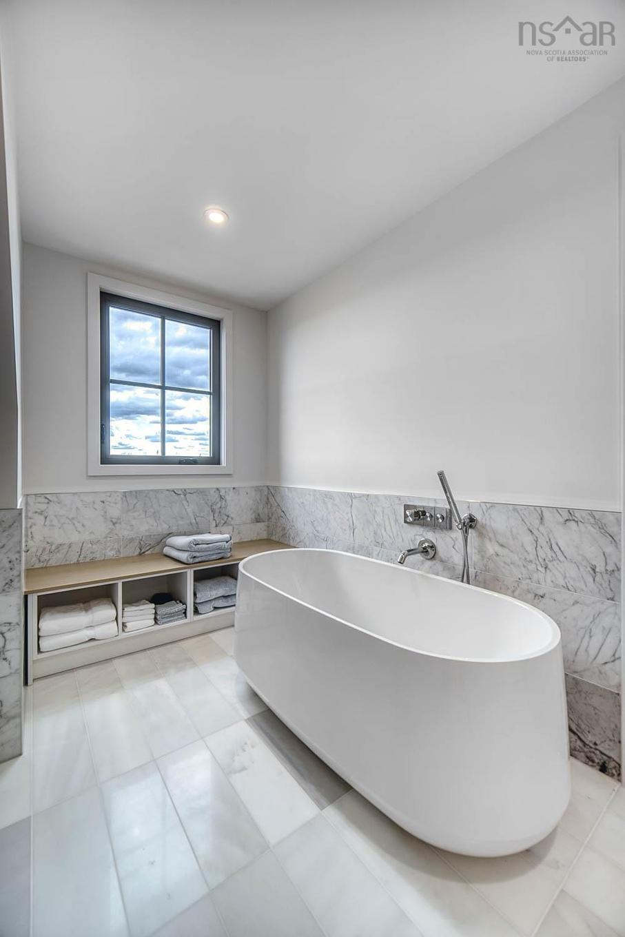 11 Spinnaker Run, Fox Harbour, NS